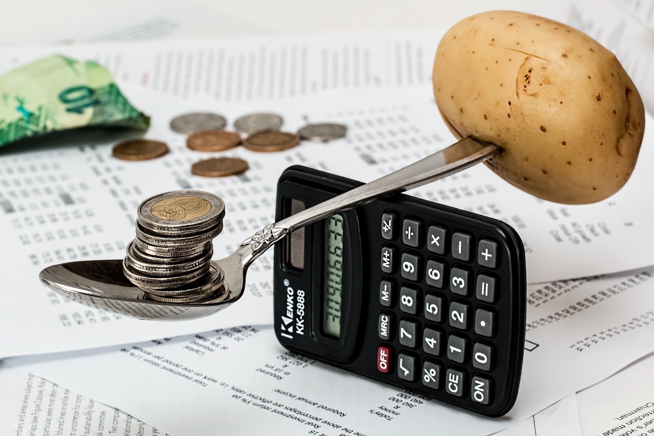 Image - coins calculator budget