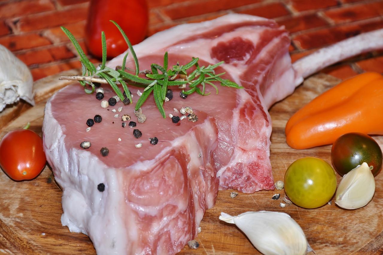 Image - meat pig pig back pork bone