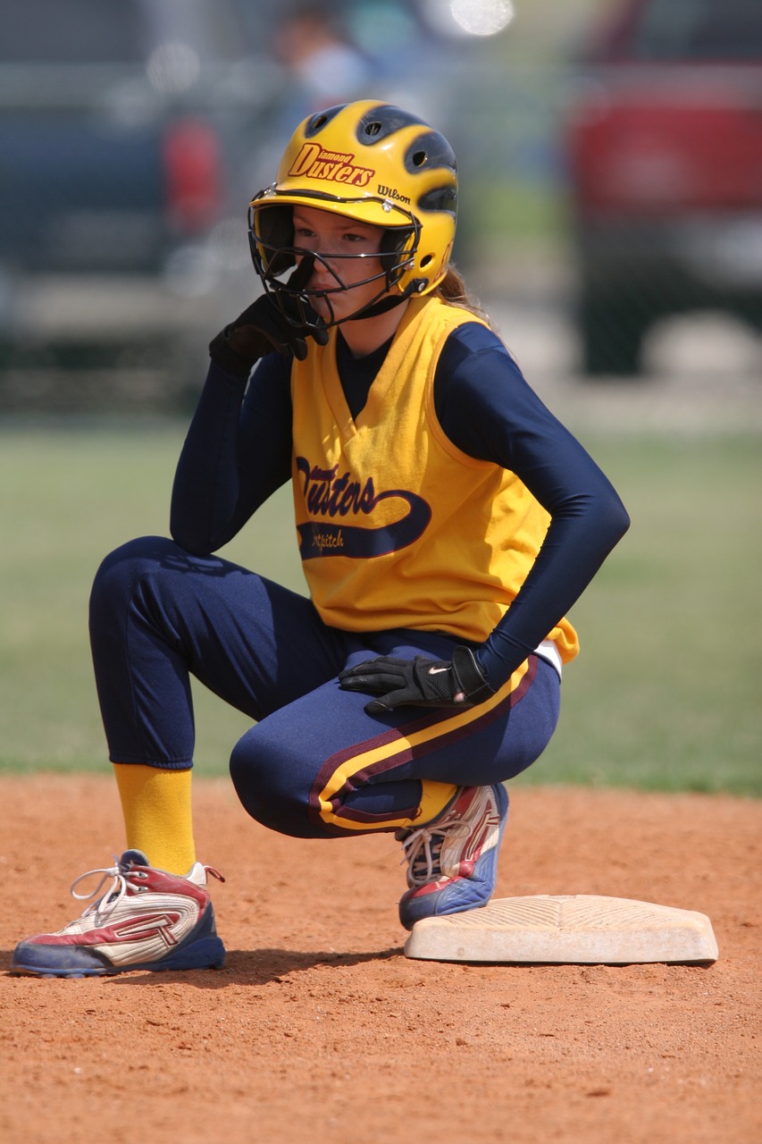 Image - softball player runner girl game