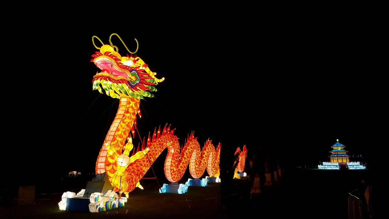 Image - dragon lantern chinese decoration
