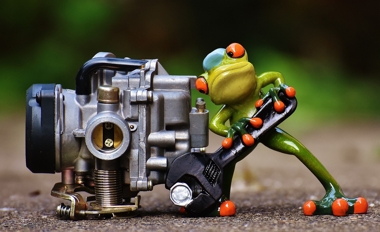 Image - frog mechanic screwdrivers