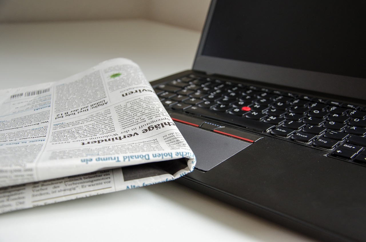 Image - news newspaper computer read