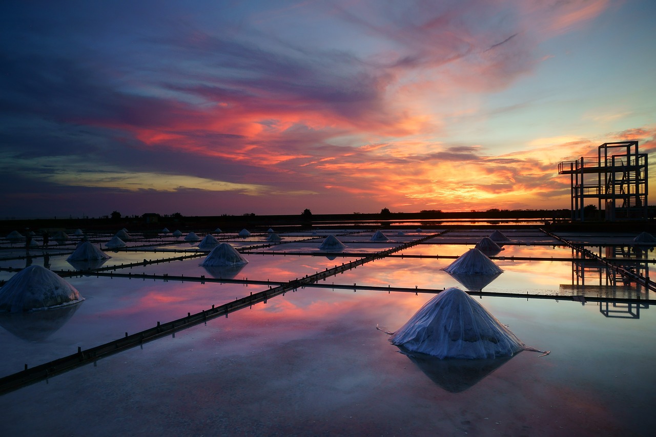 Image - salt pan the evening sun
