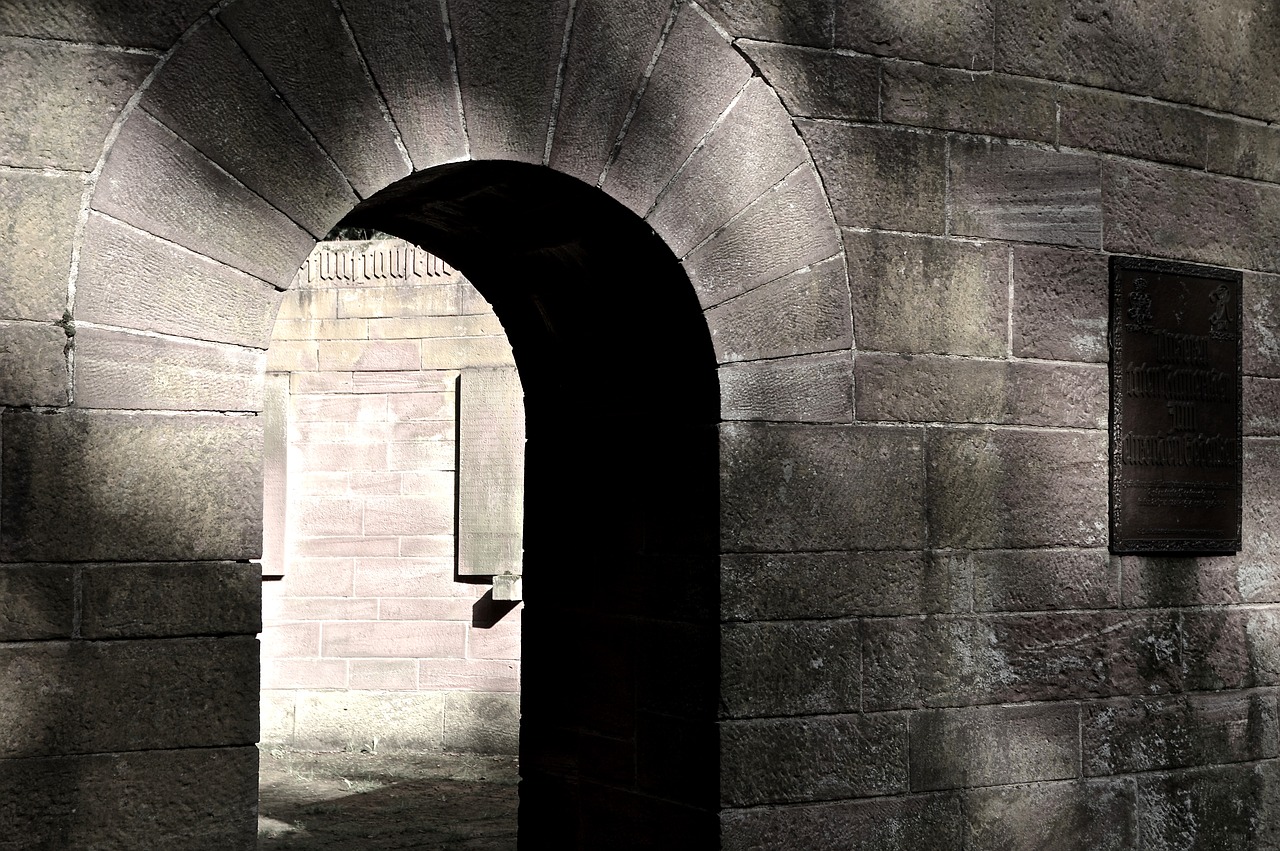 Image - ruin substantiate crypt monument