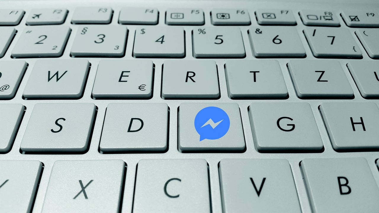 Image - keyboard buttons messenger facebook