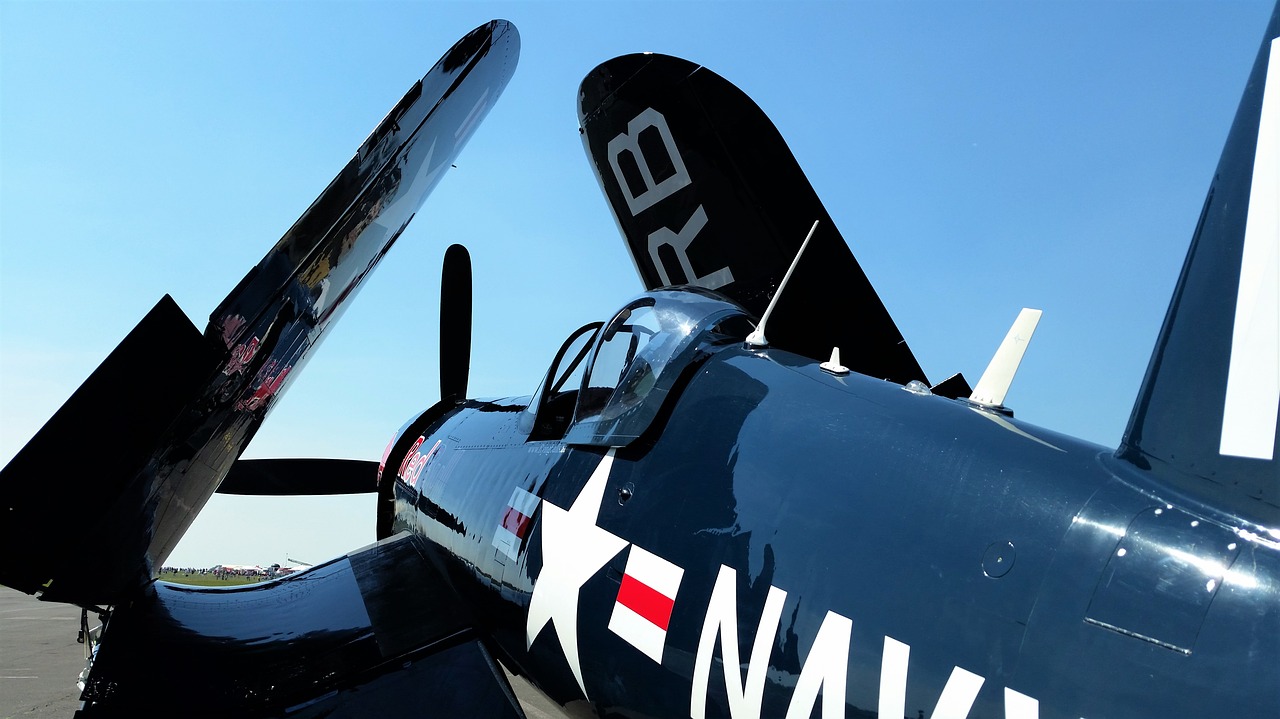 Image - corsair warbird aircraft