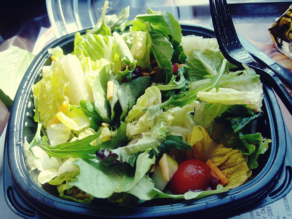 Image - eating healthy food lettuce salad