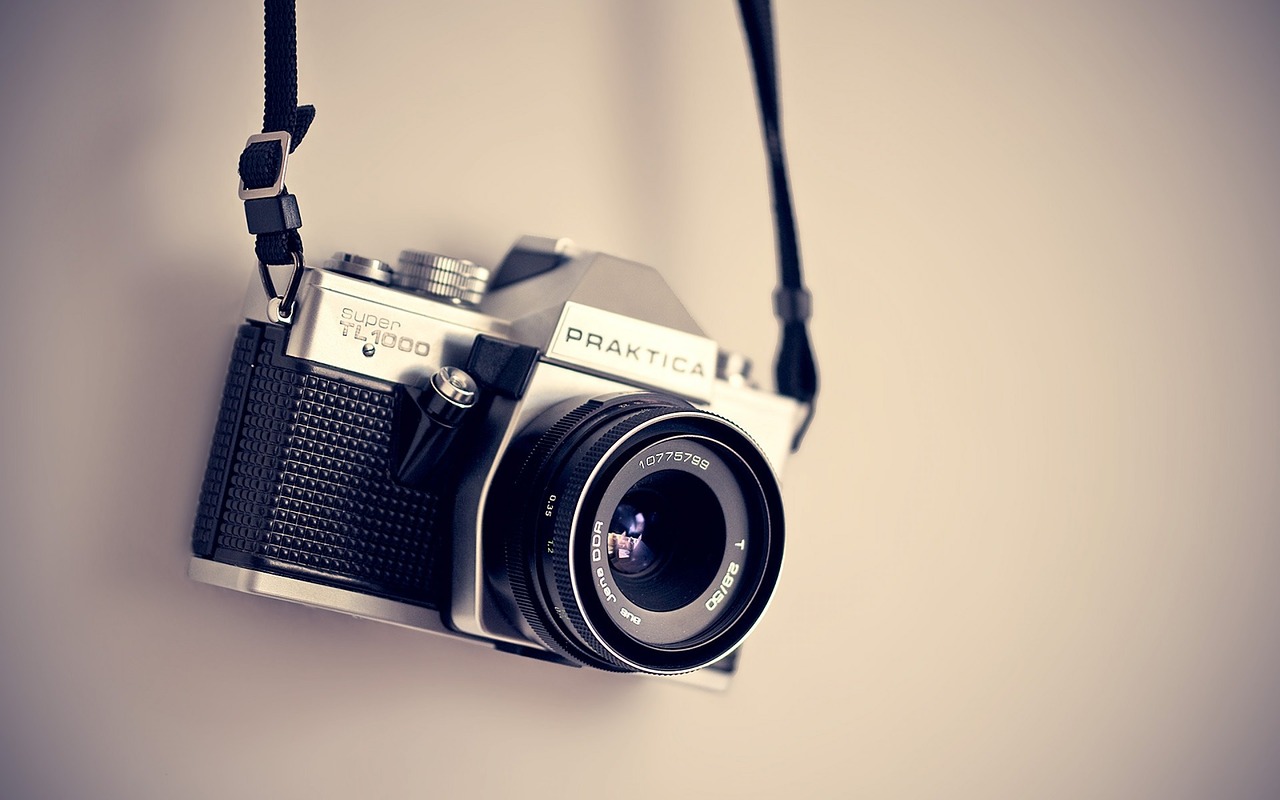 Image - analogue aperture camera