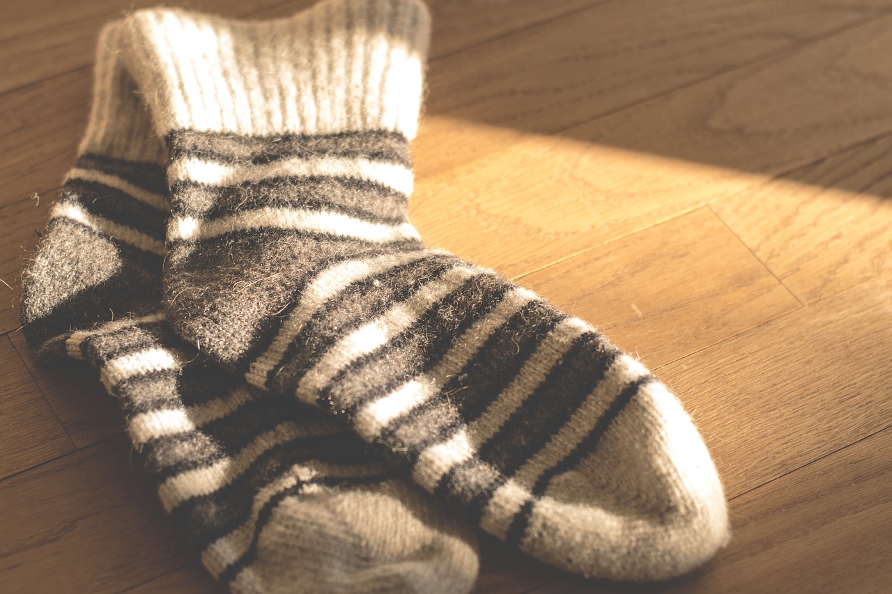 Image - socks wool knitting clothing