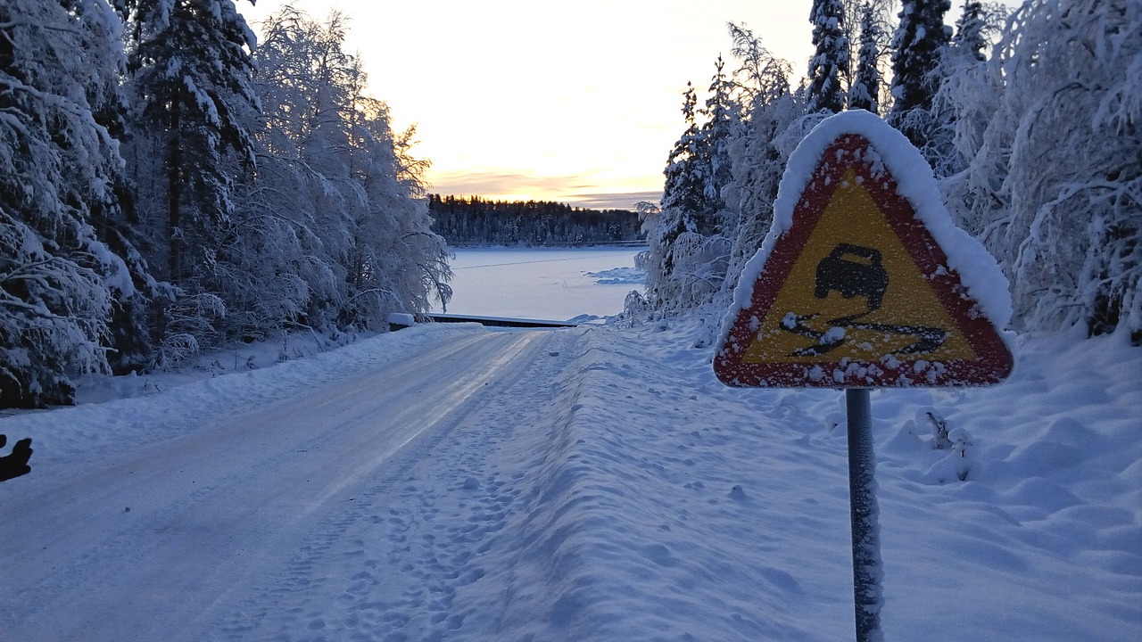 Image - traffic sign snowy winter mood