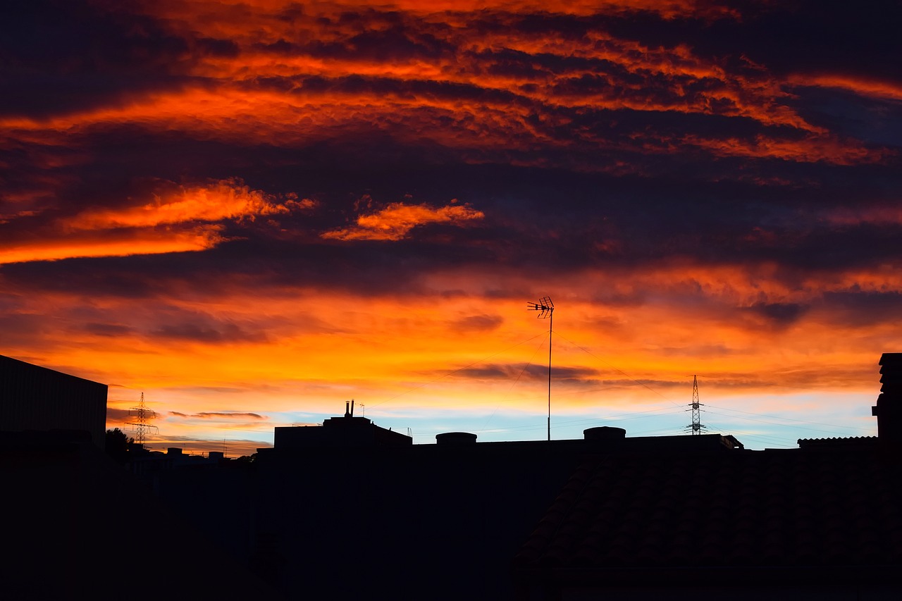 Image - barcelona spain sunset dusk sky