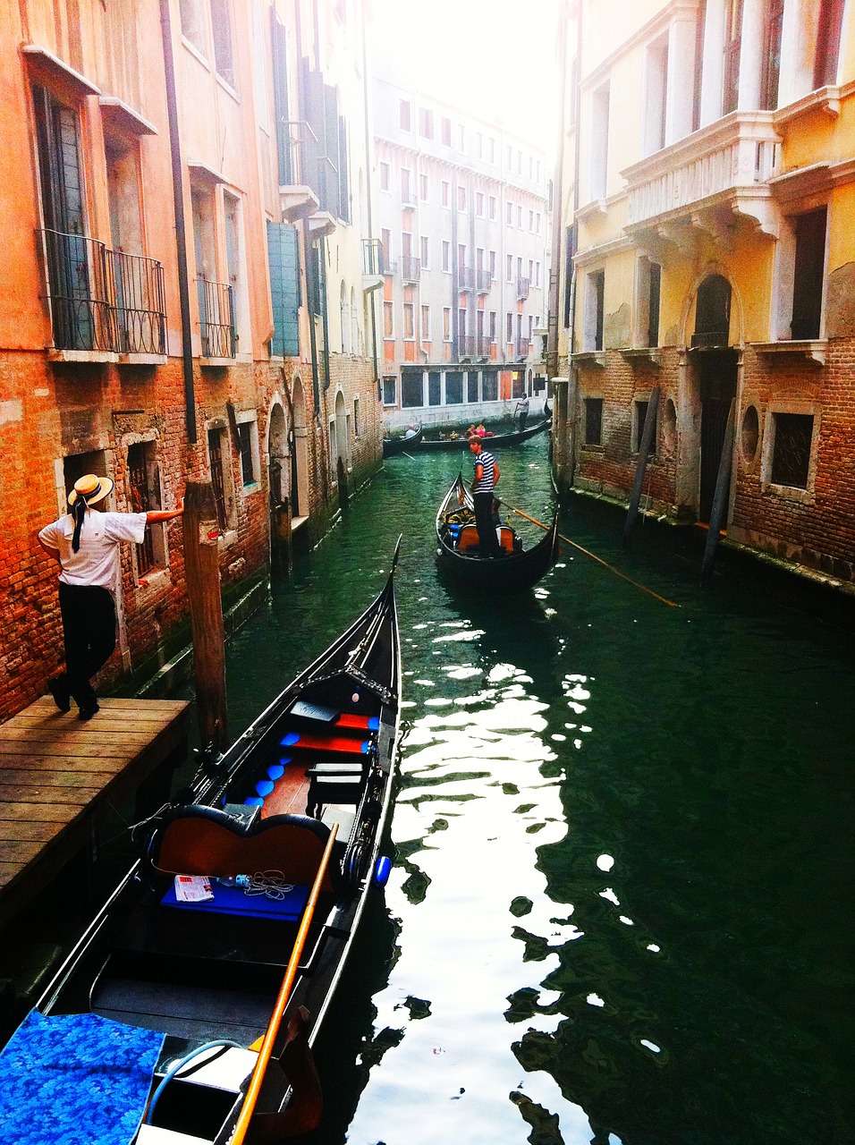 Image - venice gondola channel water homes