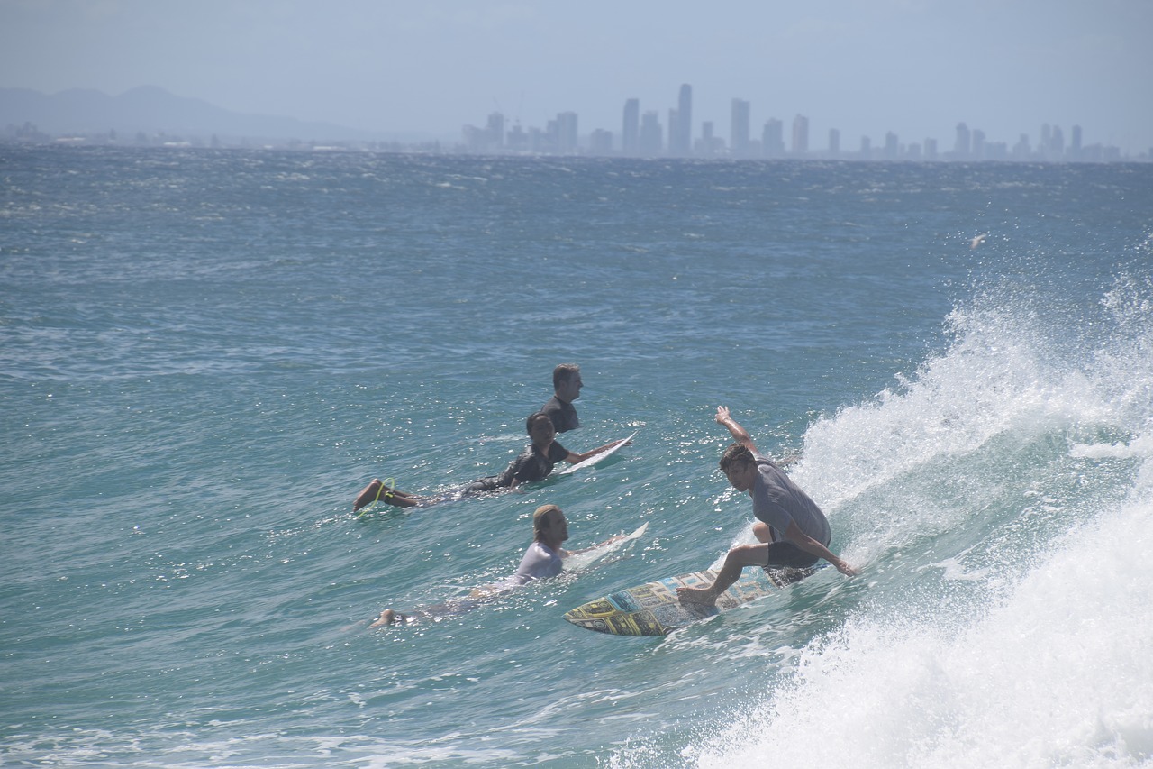 Image - surfing gold coast ocean australia