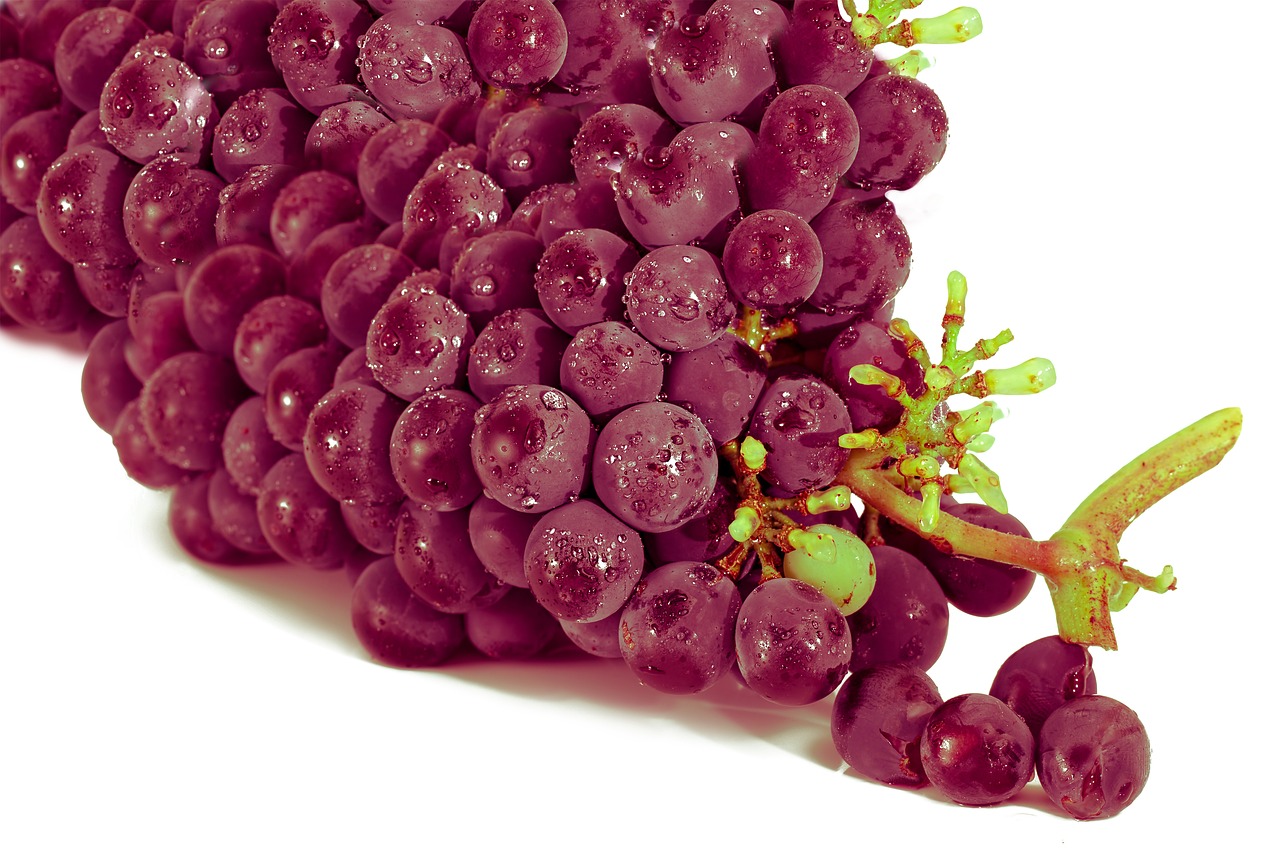 Image - grape red grape fruit clusters