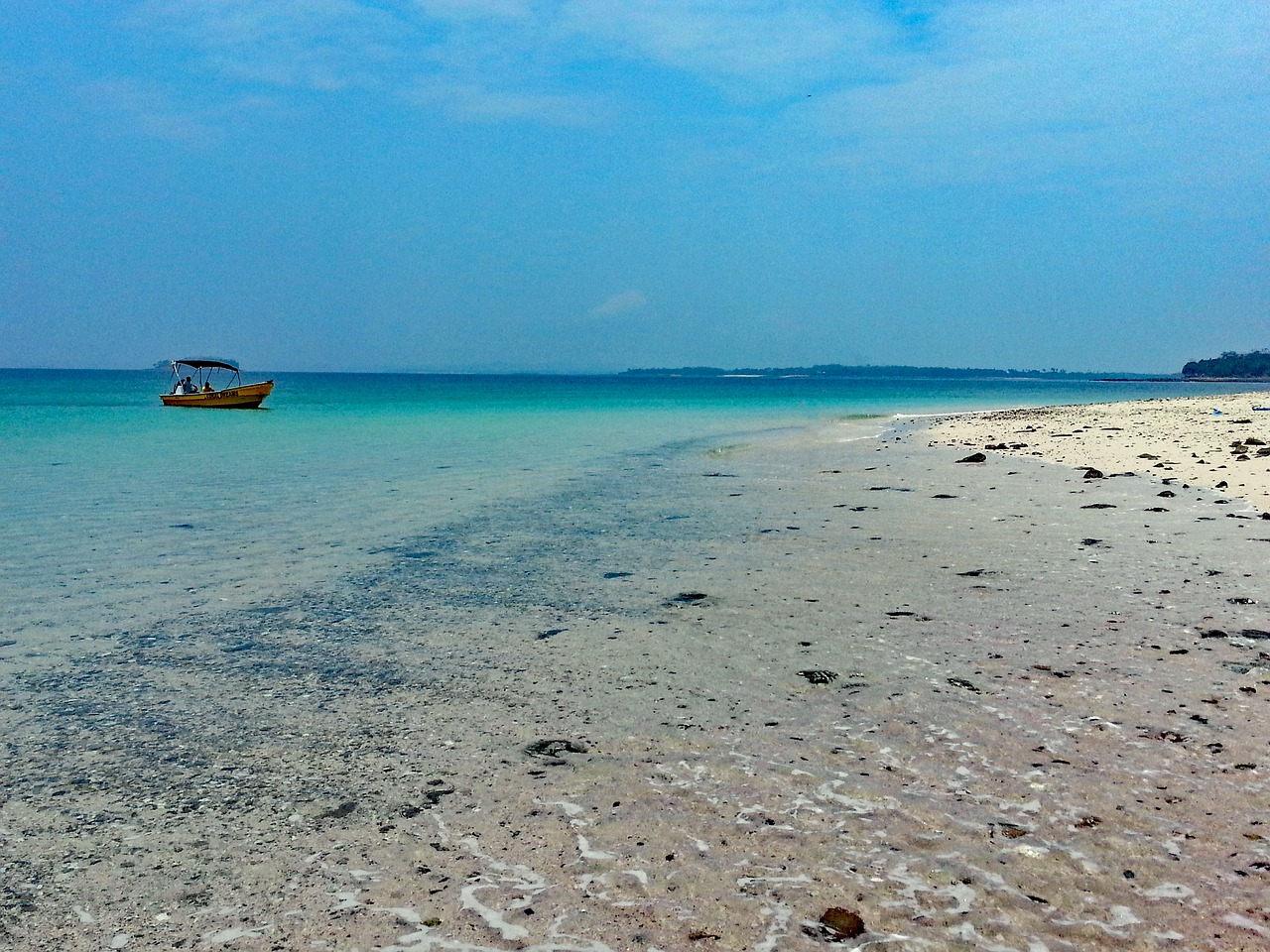 Image - islas de las perlas panama island