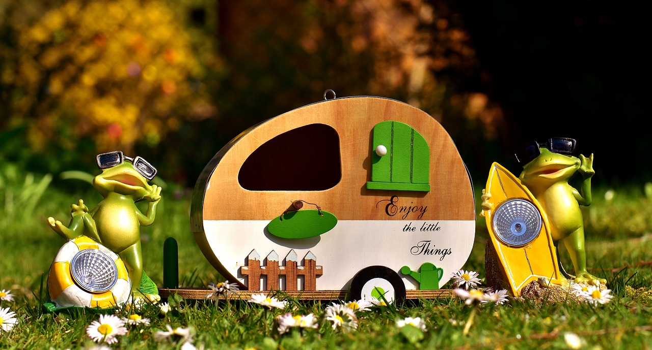 Image - holidays holiday frogs funny