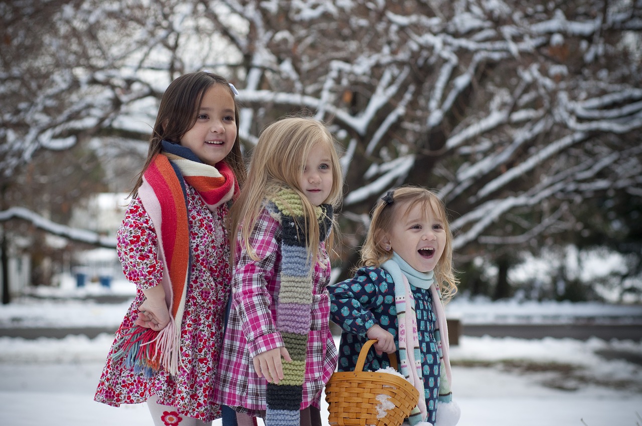 Image - sisters winter snow trees holiday