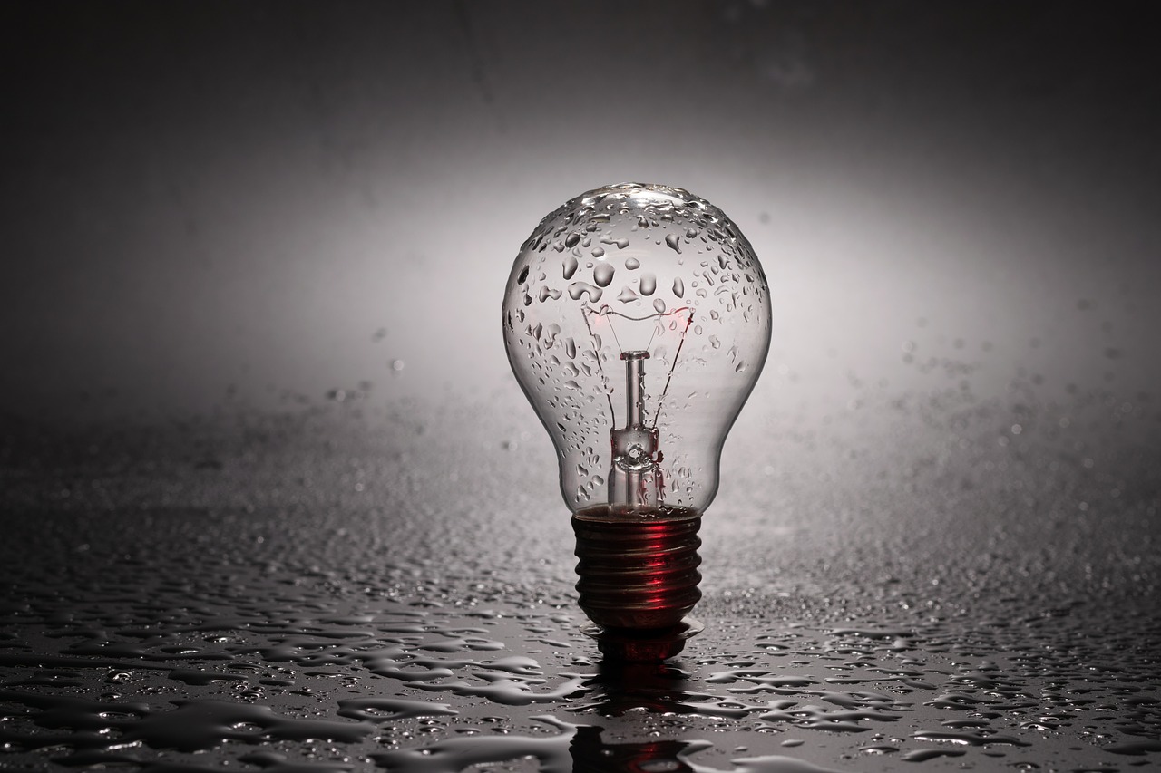 Image - bulb light energy strand penumbra