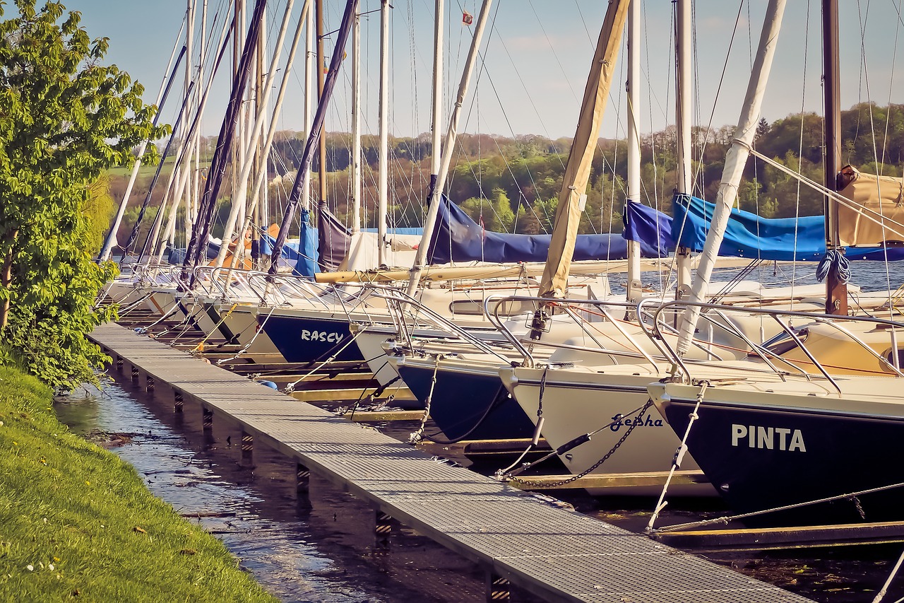 Image - port sailing boats create water