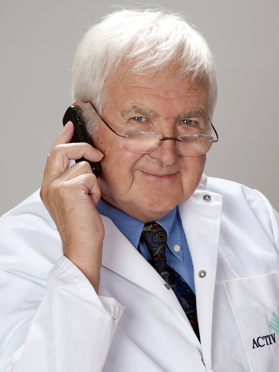 Image - older person telephone experience