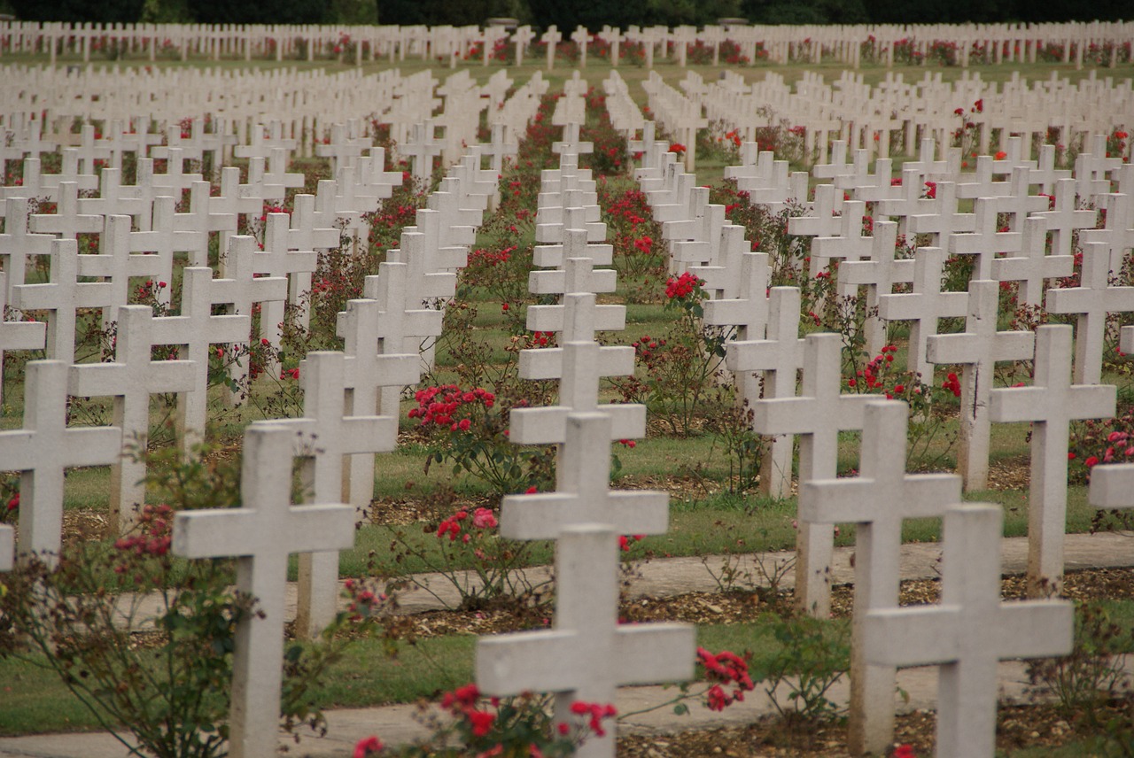 Image - verdun war graves war commemorate