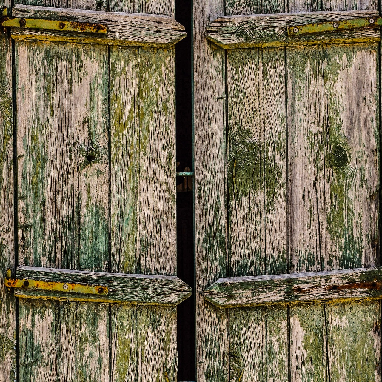 Image - window wooden old aged weathered