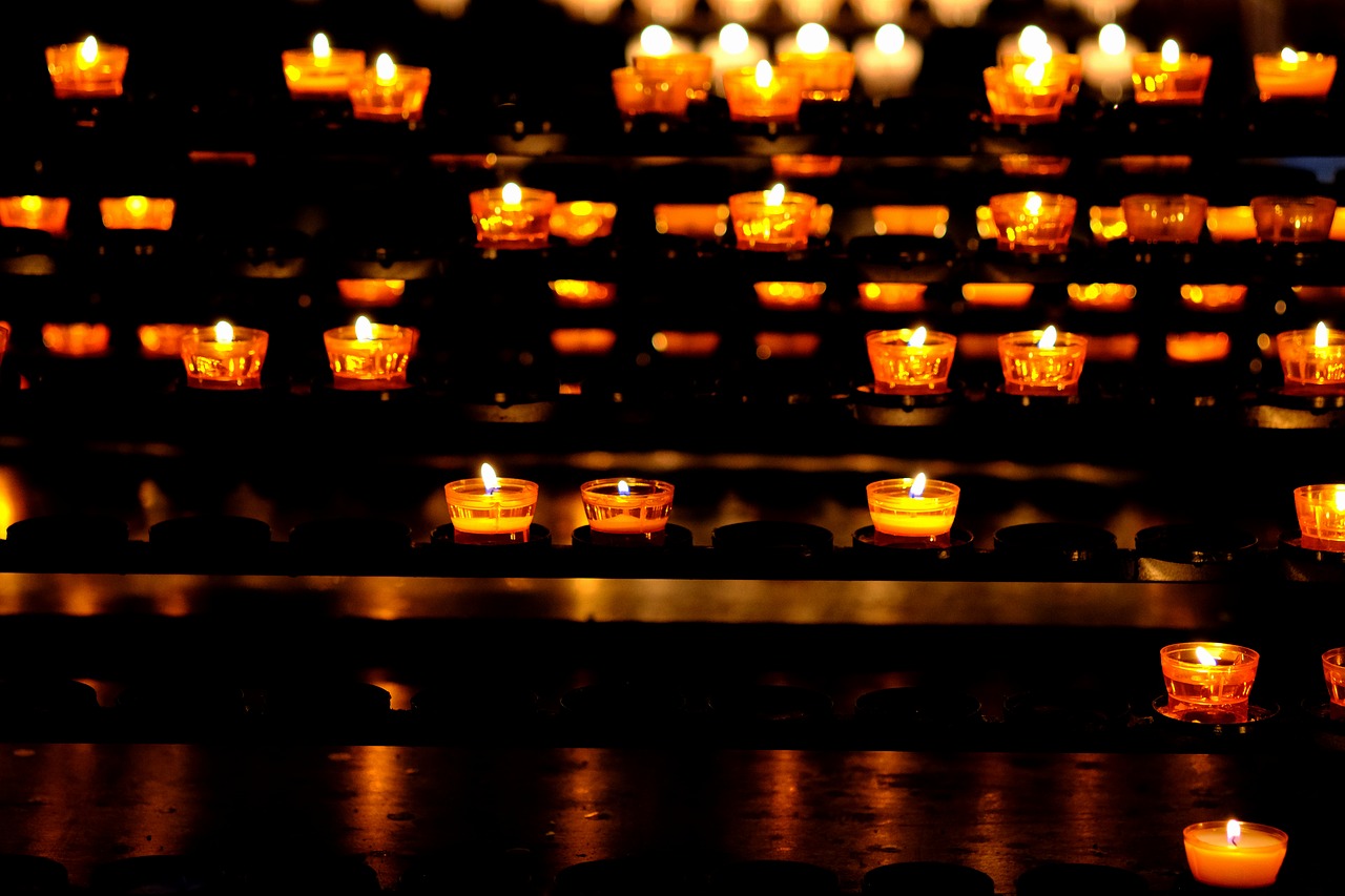 Image - candles lights light church
