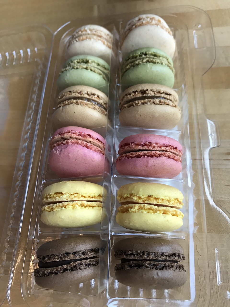 Image - macaroons sweets variety packs