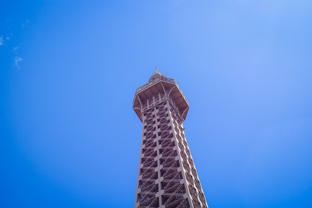 Image - eiffel tower sky vegas paris tower