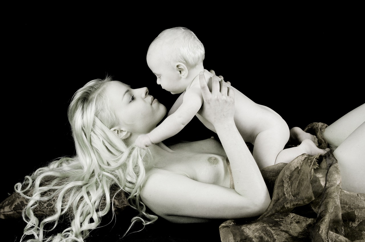 Image - young woman blonde baby