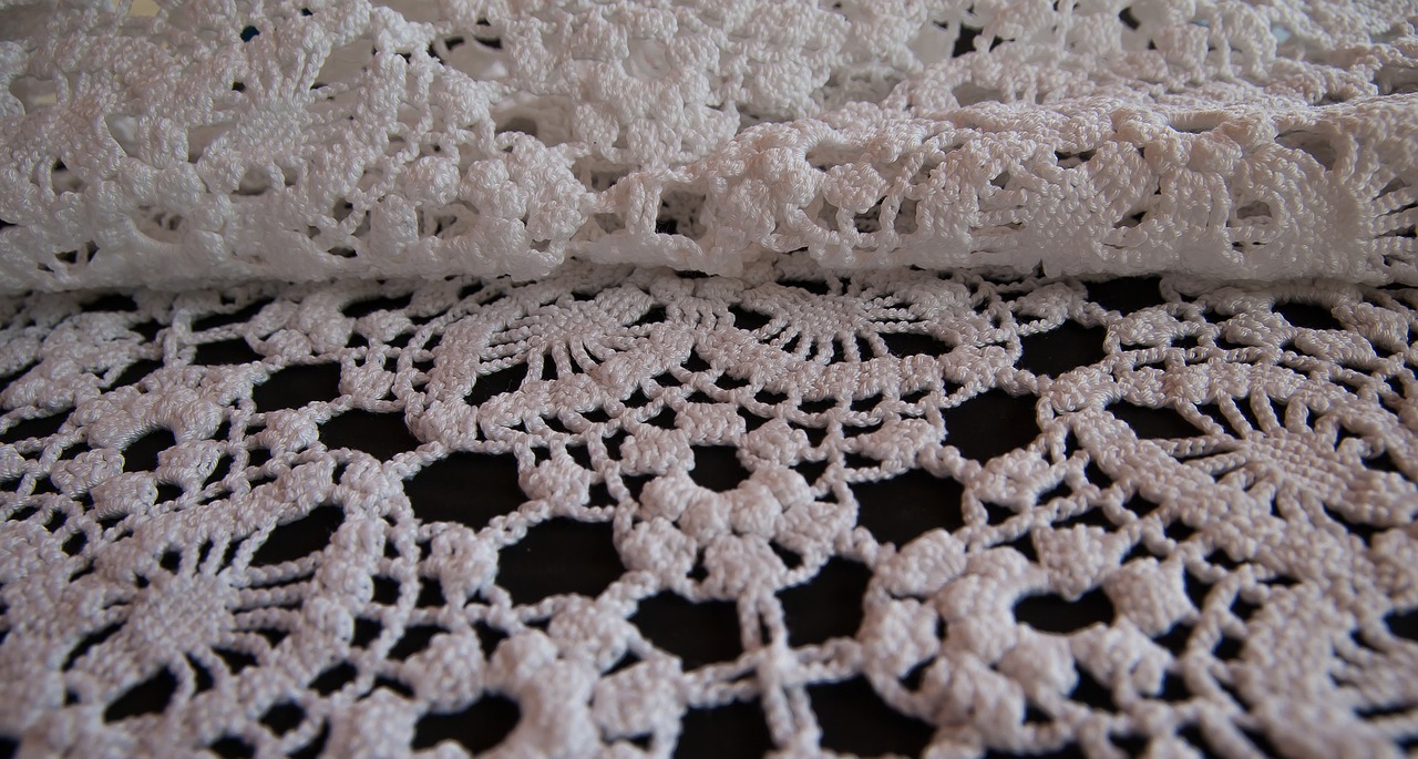 Image - lace hook wire embroidery