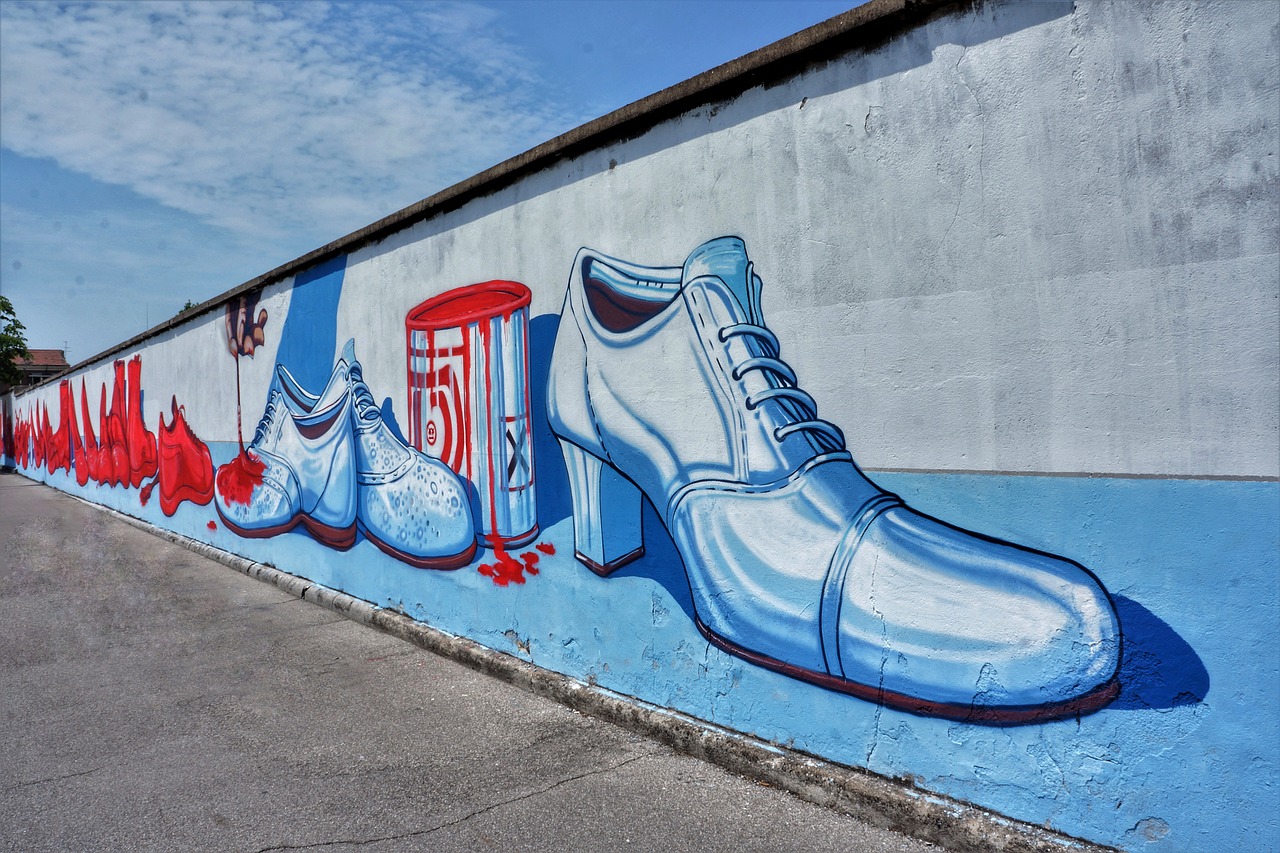 Image - red shoes street art graffiti