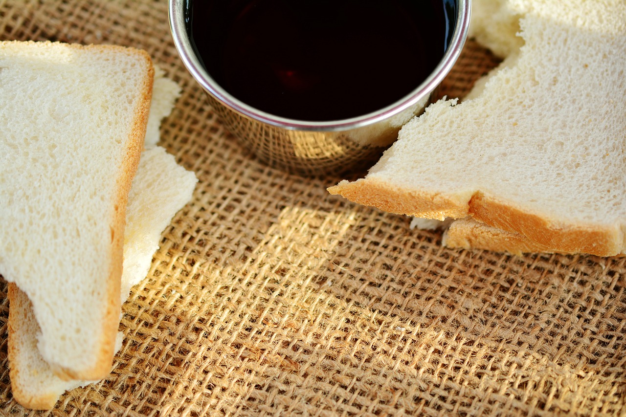 Image - last supper the bread and wine