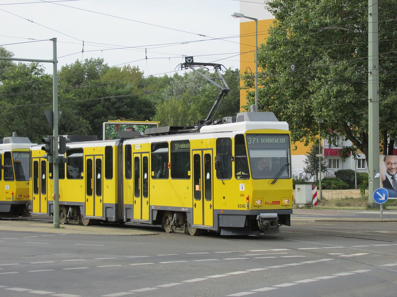 Image - tram berlin bvg capital junction