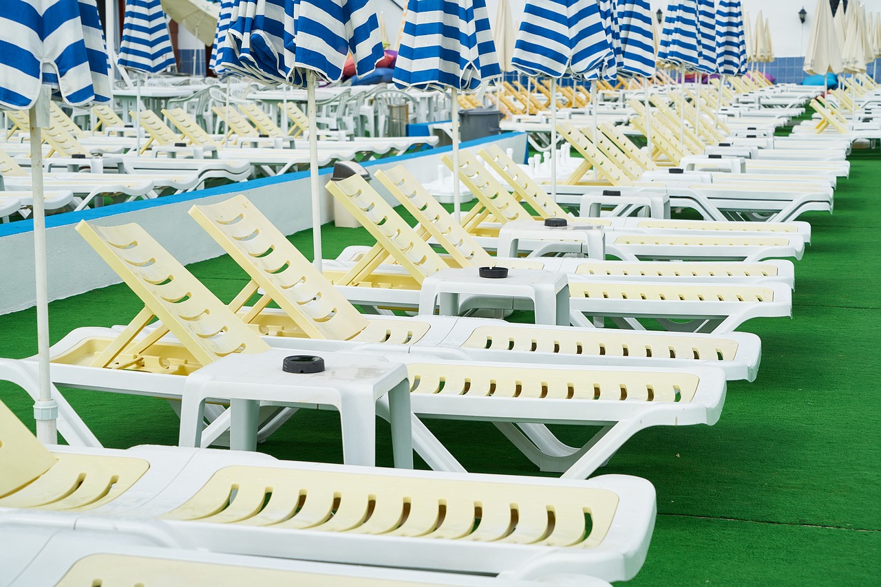 Image - sunbeds pool yellow blue rich