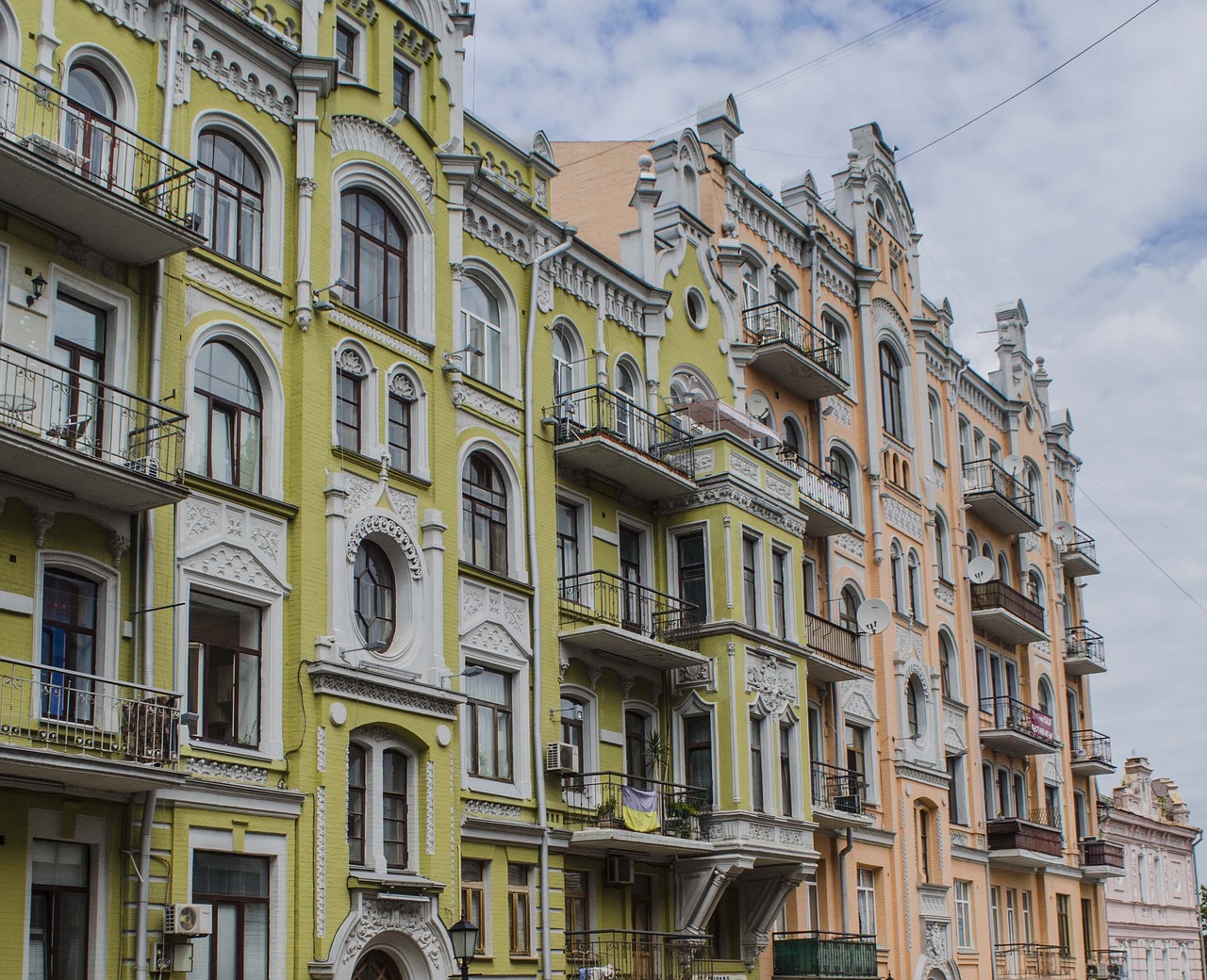 Image - wall the façade of the architecture
