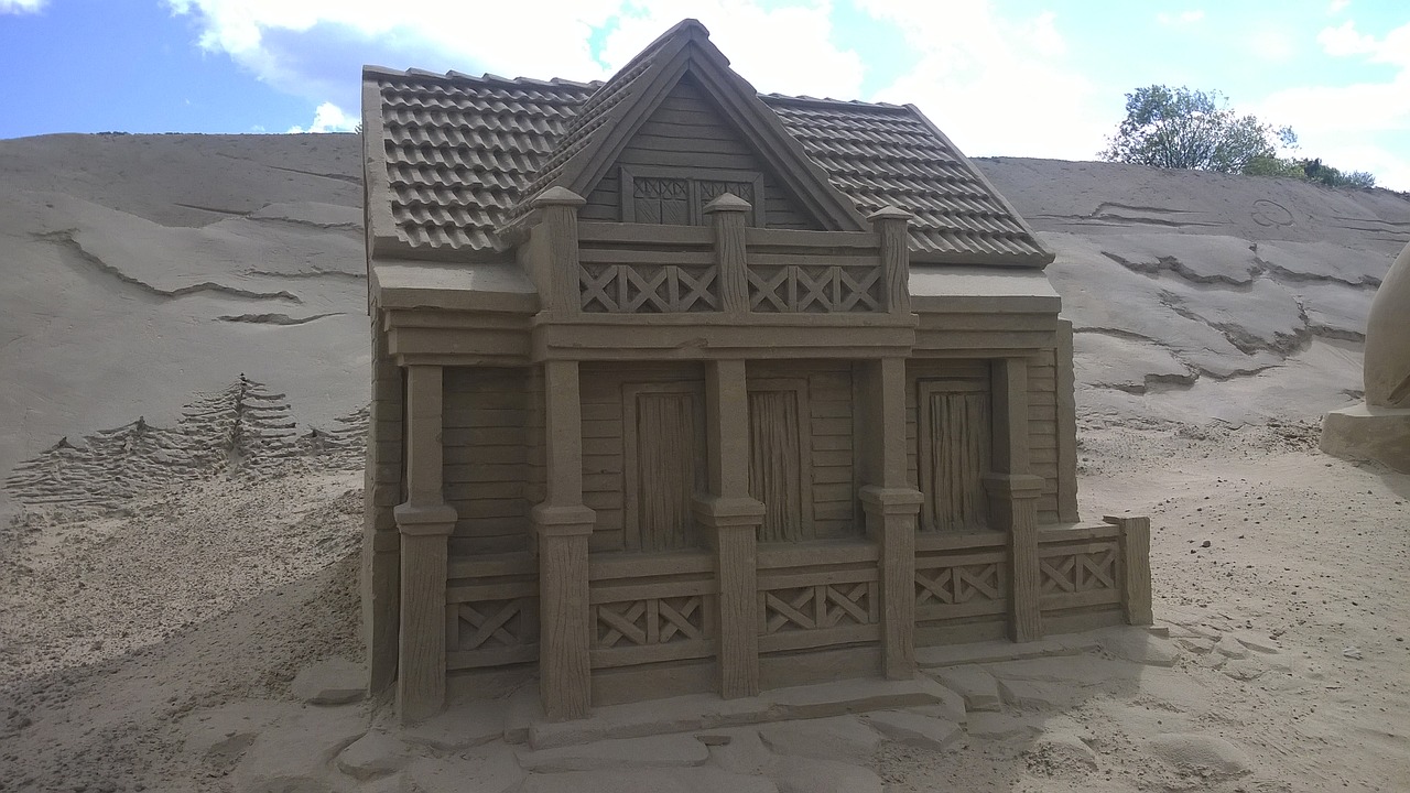 Image - sand house cottage