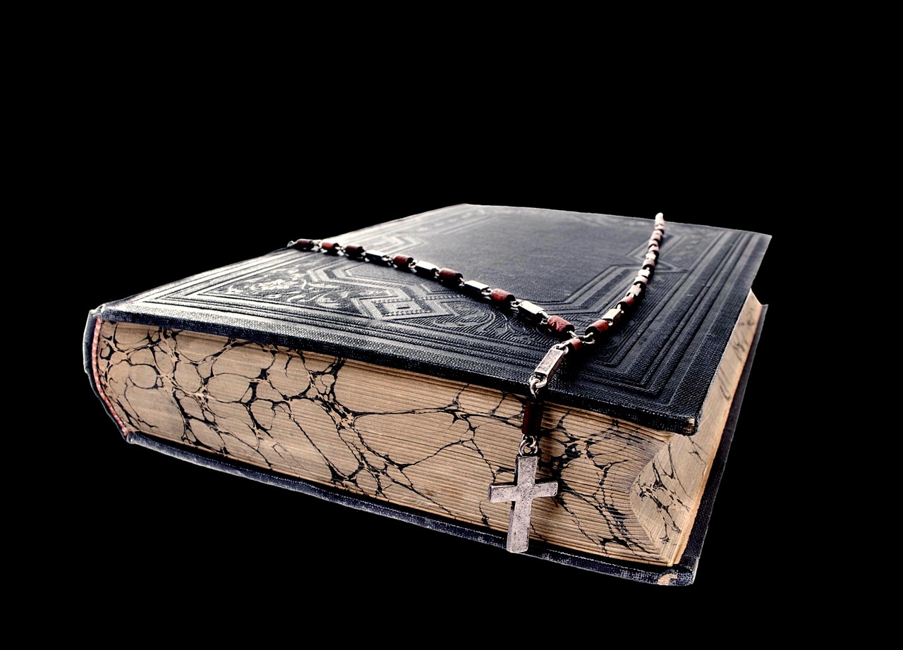 Image - cross christian christianity book