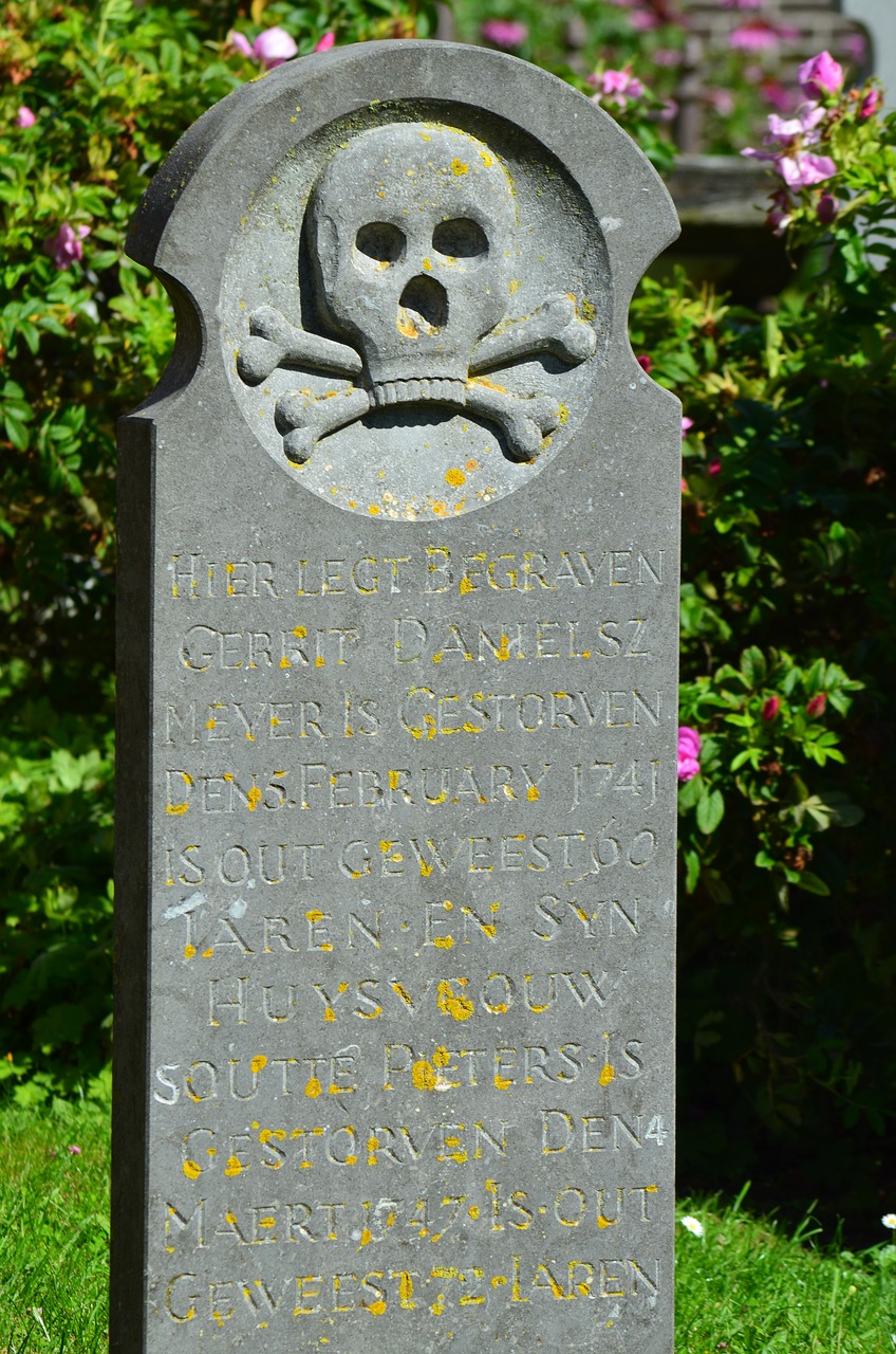 Image - borkum cemetery tombstone