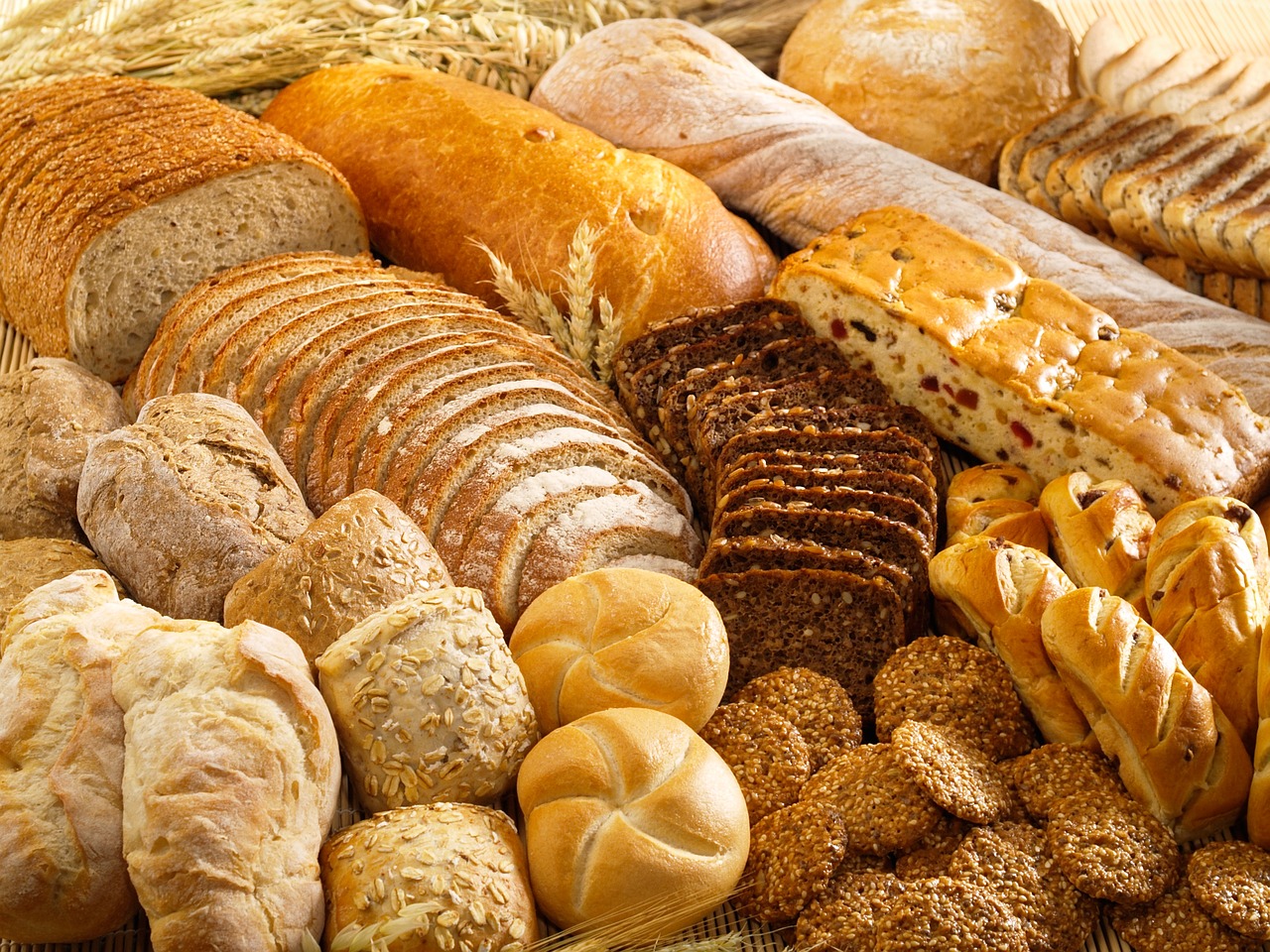 Image - bread candy pies