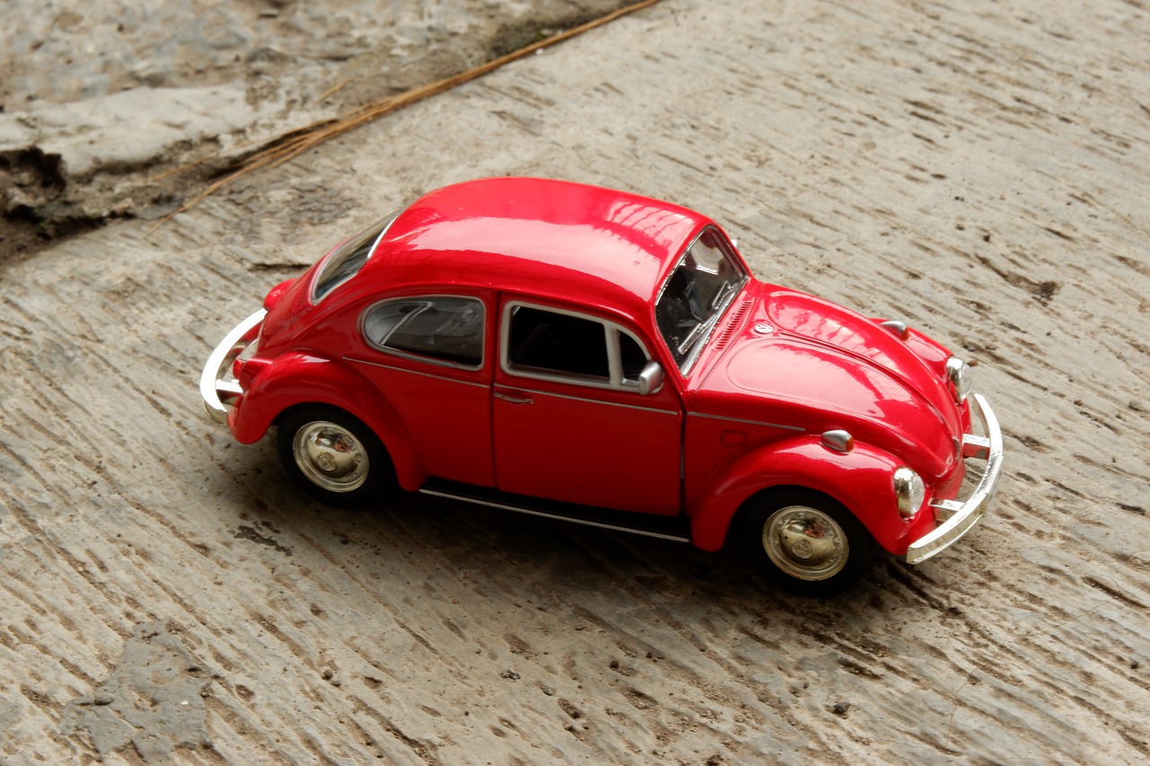 Image - car toy red side view classic