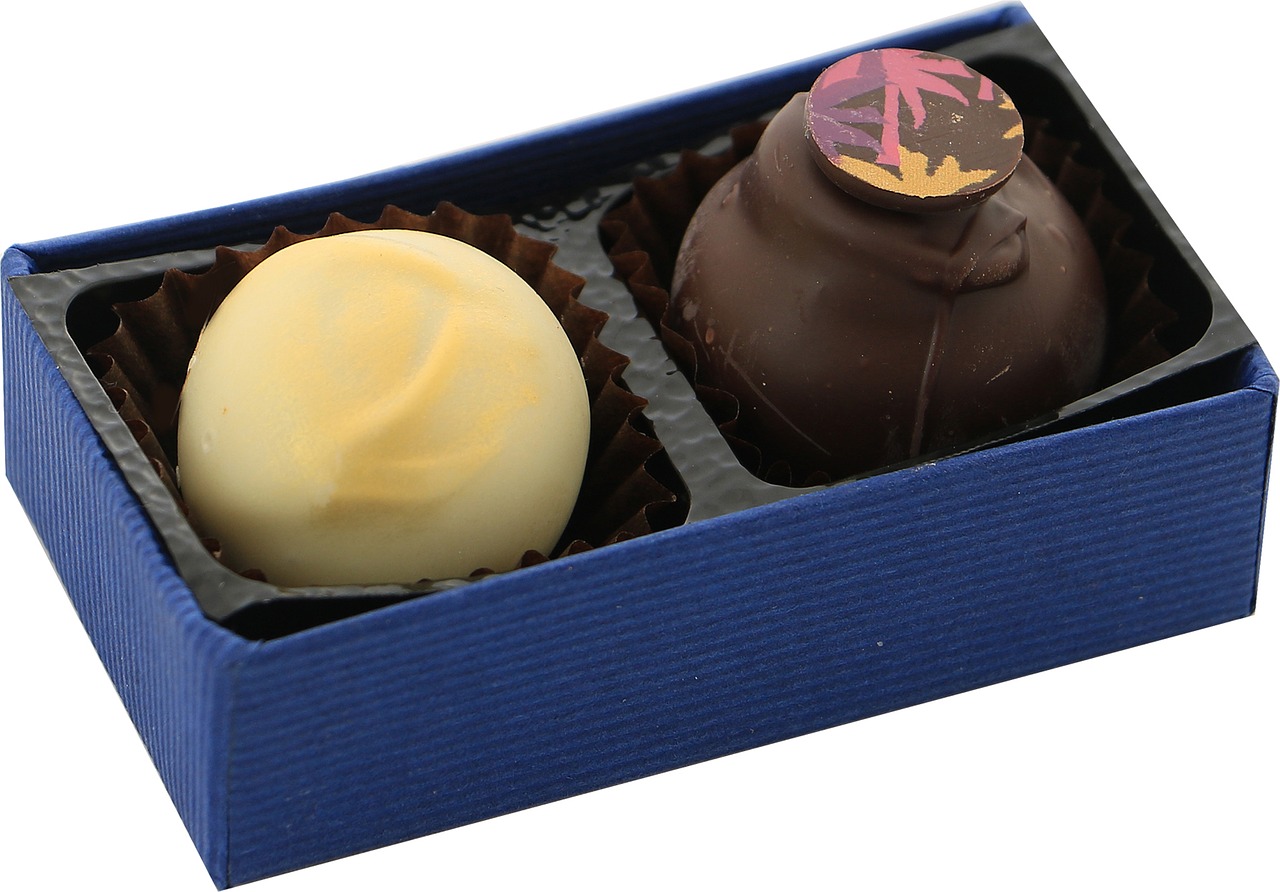 Image - truffles chocolate dessert food