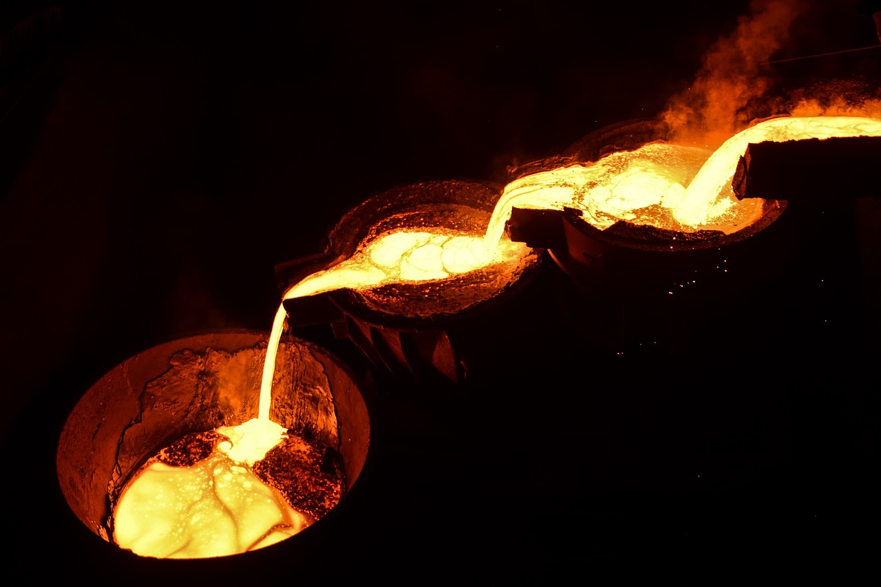 Image - metallurgy a ferro alloy