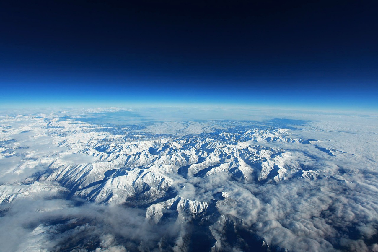 Image - pyrenees mountains snow zenith