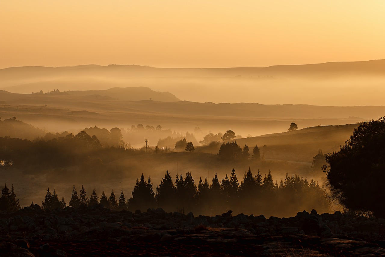 Image - landscape valley mist misty