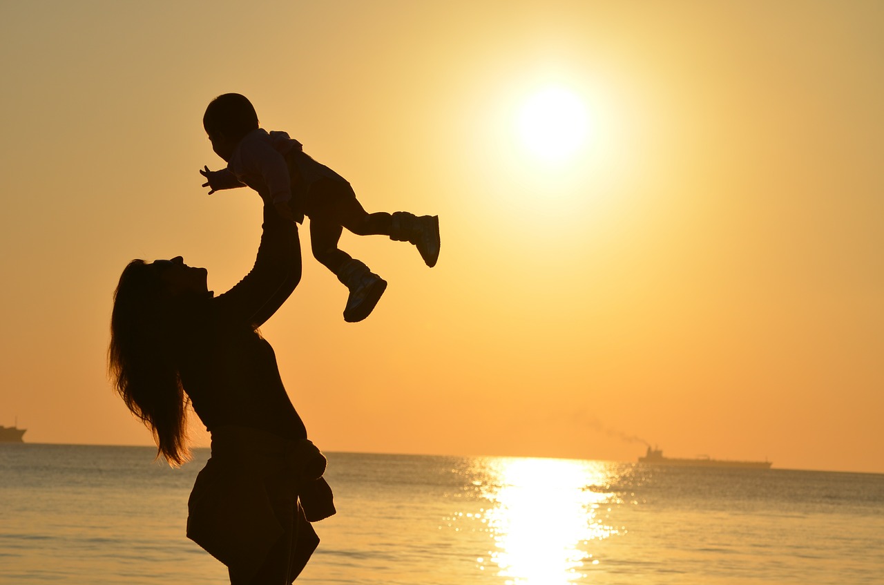 Image - mother daughter love sunset mar