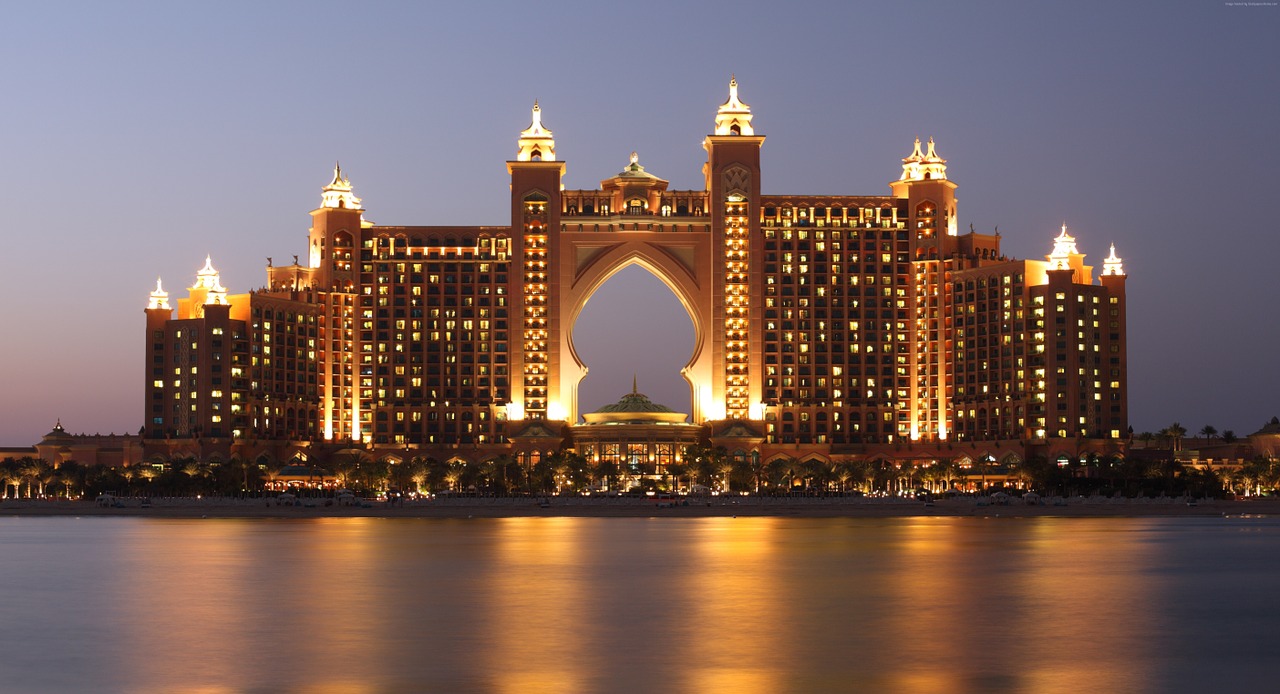 Image - the palm atlantis dubai hotel mall